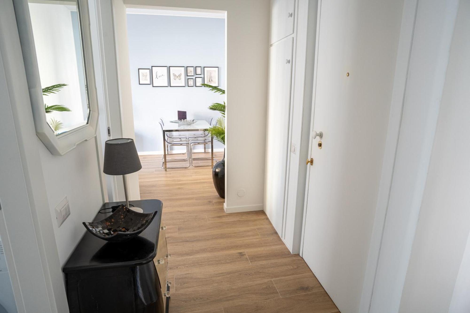 Suite Mont Noir มิลาน ภายนอก รูปภาพ